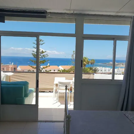 Estudio Con Buena Vista El Mar, Los Cristianos, Playa De Las Vistas *